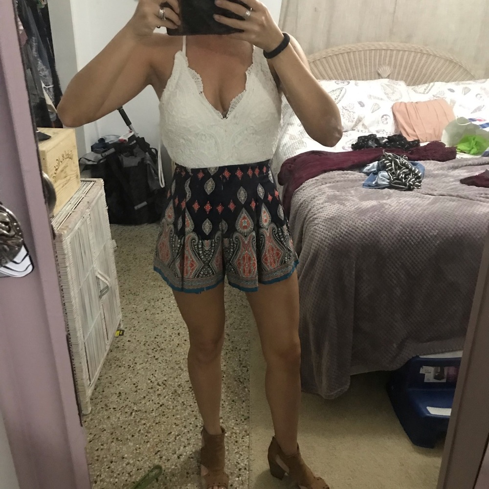 Romper - Picture 3 of 4